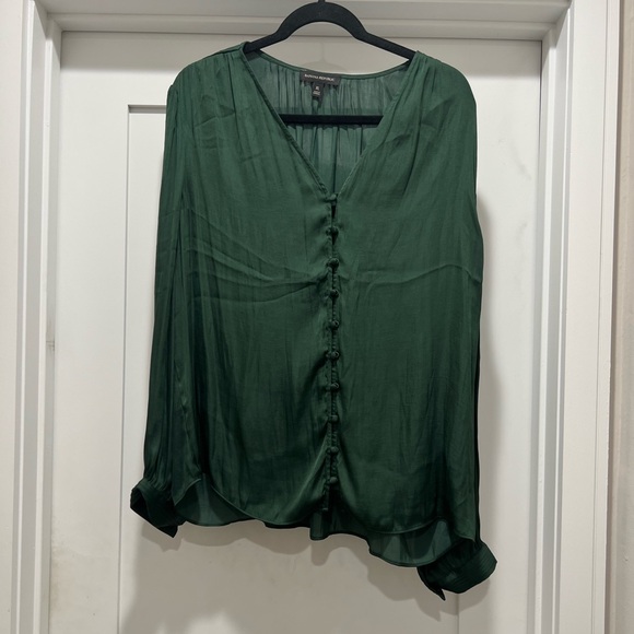 Banana Republic Green Blouse - Picture 2 of 8